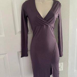 H&M v neck midi dress